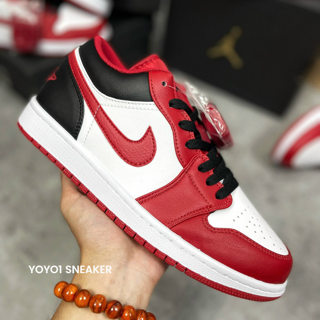 Giày Nike Air Jordan 1 Low Reverse Black Toe - Like Auth Giày Nike Air Jordan 1 Low Reverse Black Toe