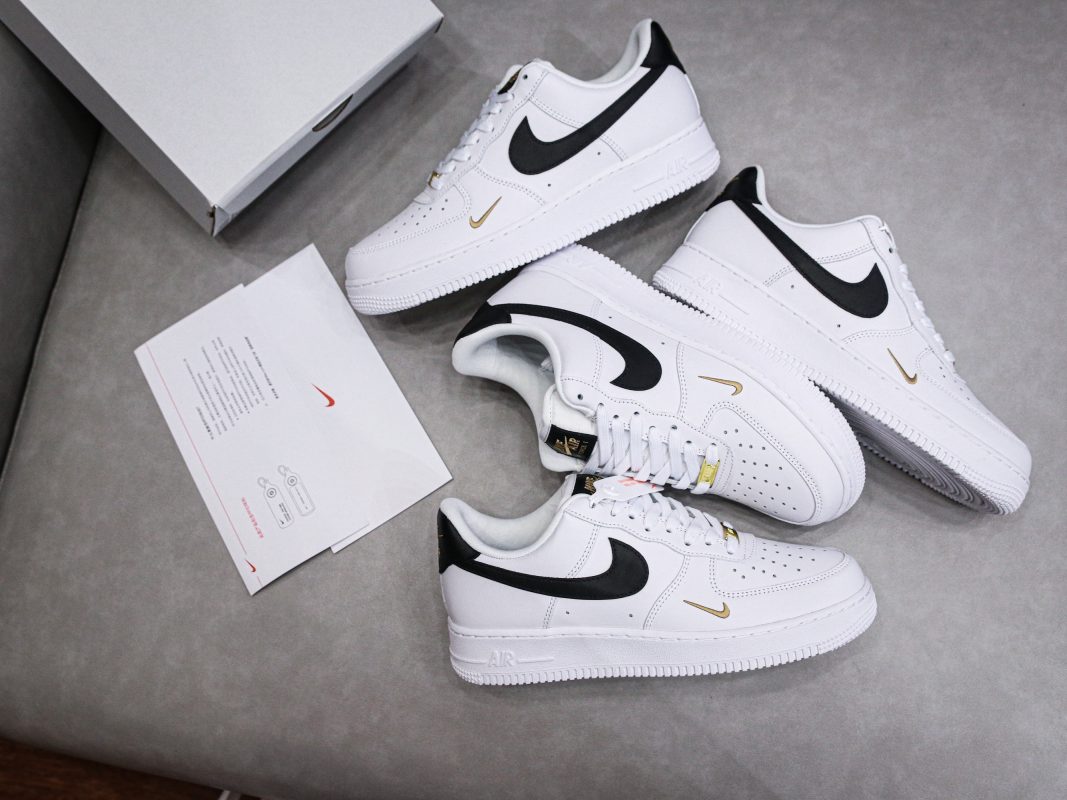 Nike Air Force 1 Low Essential 'White Black' Nike Air Force 1 Low Essential 'White Black'