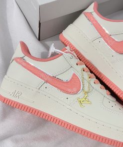 Giày Nike Air Force 1 Low x Louis Vuitton 'Pink' - Like Auth giay nike air force 1 x louis vuitton light pink like auth 5