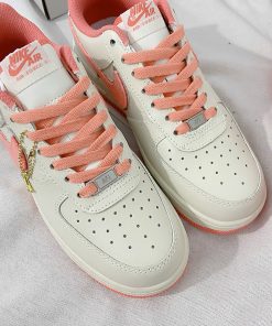 Giày Nike Air Force 1 Low x Louis Vuitton 'Pink' - Like Auth giay nike air force 1 x louis vuitton light pink like auth 6