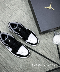 Giày Nike Air Jordan 1 Low Smoke Grey V3 - Like Auth giay nike jordan 1 smoke grey v3 like auth 09