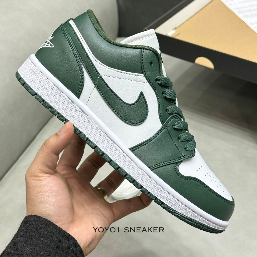 Giày Nike Air Jordan 1 Low 'Galactic Jade' - Like Auth Giày Nike Air Jordan 1 Low 'Galactic Jade' - Like Auth