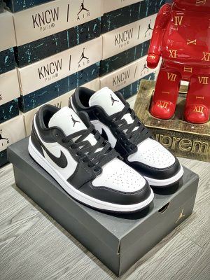 Giày Sneaker Nike Jordan 1 Low "Panda" - Best Quality Giày Nike Air Jordan 1 Low "Panda" - Best Quality