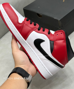 nike jordan 1 mid chicago white toe like auth 9