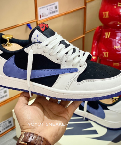 travis scott jordan 1 black olive like auth 7