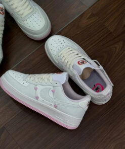 giay af1 valentine pink 2025 5
