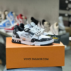 LV Trainer Quai dán White Black (41) 4 28