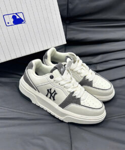 MLB Chunky Liner Pocket 2025 White Black gen h z6656913104223 6e26c0302f20ecb9088ee0b950b94252