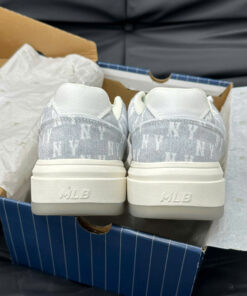 gen h z6657087756825 5466b48cb42678916d2745b23d36b744