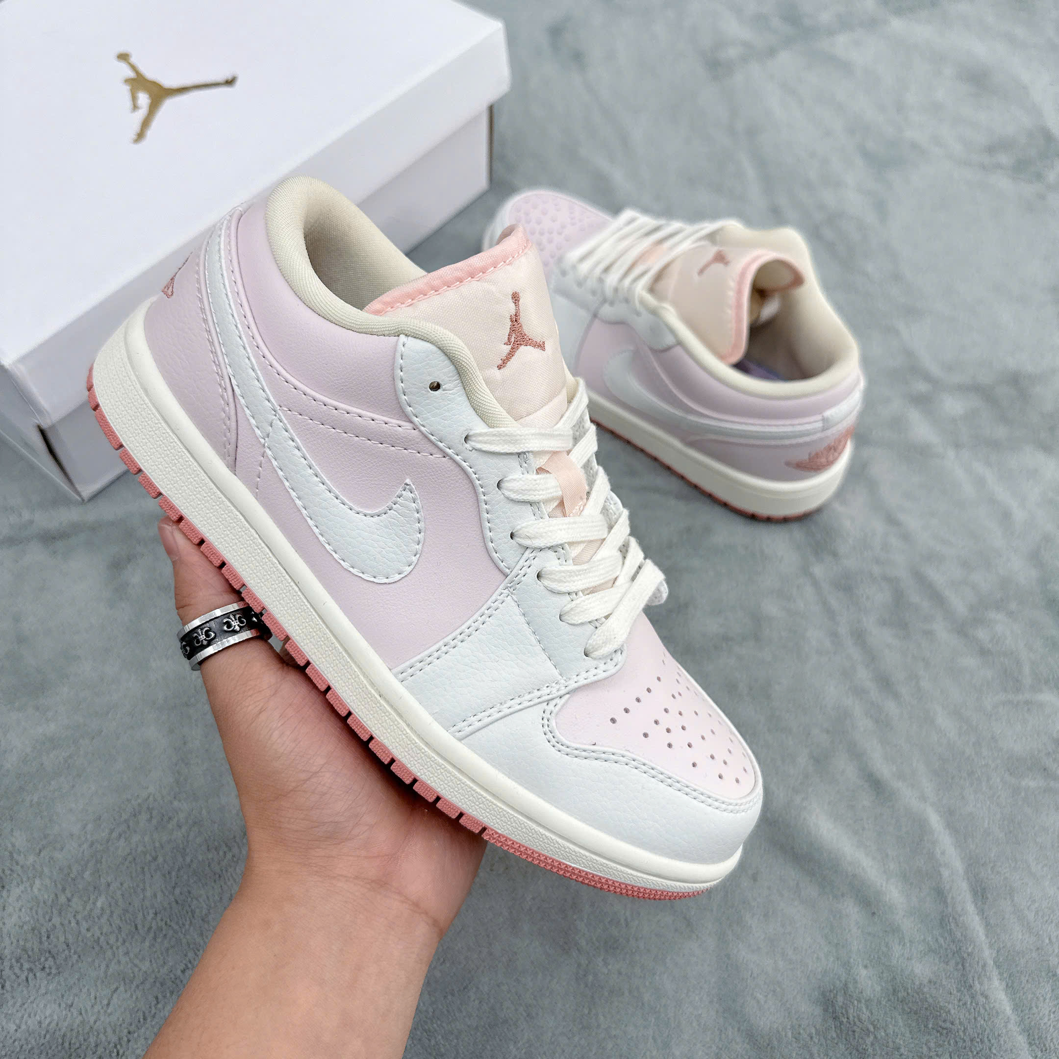 Nike Jordan 1 Low 'Pinka' Nike Jordan 1 Low 'Pinka' - Ảnh 6